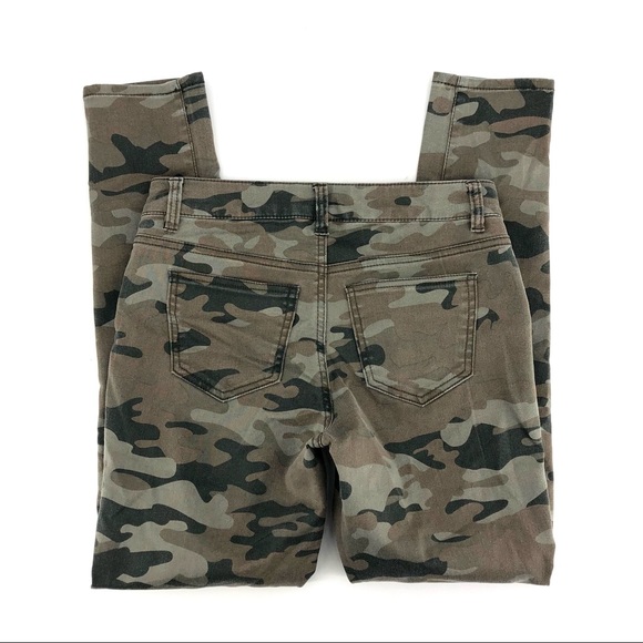 Camouflage Skinny Fit Pants, Size 28 - Picture 4 of 7